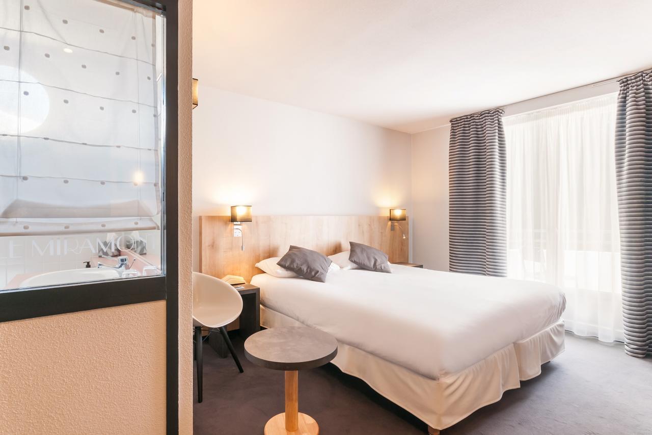 Logis Hotel Le Miramont Argelès-Gazost Eksteriør billede